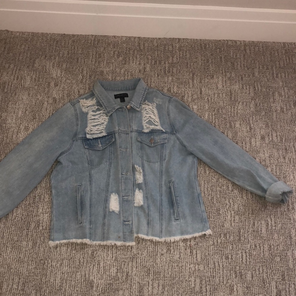 Ripped jean jacket‼️